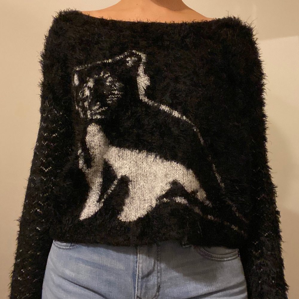 Guess Fuzzy Fox Sweater